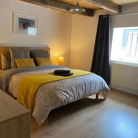 Chez Odette Apartment *