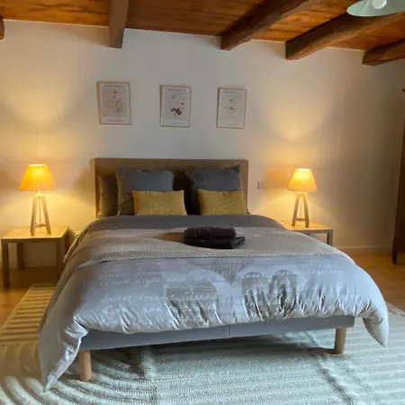 Chez Odette Apartment