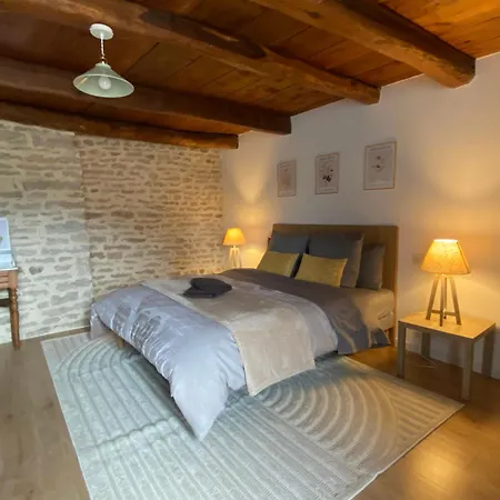 Chez Odette Apartment *